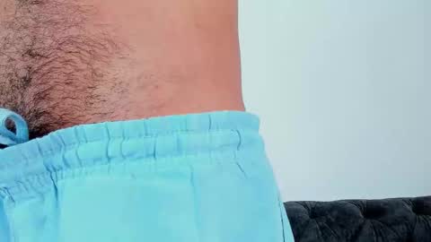 cristian_suarezz_ online show from October 2025 10:40:02 PM