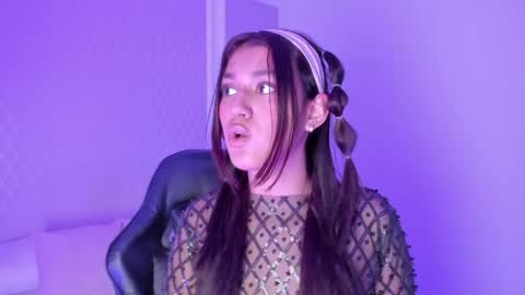 C R I S T I N online show from April 2026 10:54:02 PM