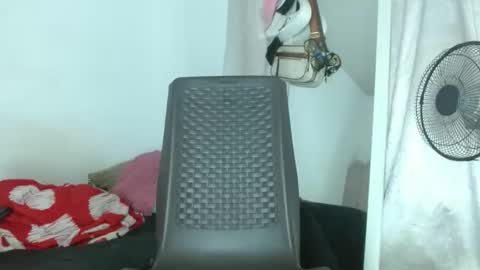 Snapshot of cristinamontiel74 chatting on May 2026 06:26:02 PM cristinamontiel74 online show from May 2026 06:26:02 PM