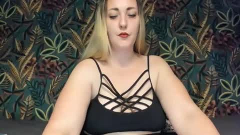 Snapshot of cristinnna chatting on January 2026 04:34:01 PM Cristina online show from January 2026 04:34:01 PM