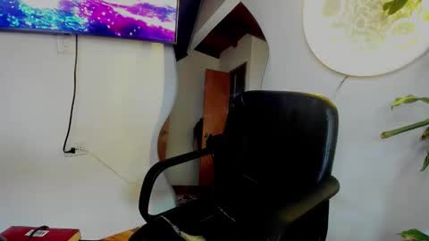 Snapshot of cristobal12cock chatting on December 2025 04:47:01 PM Cristian online show from December 2025 04:47:01 PM