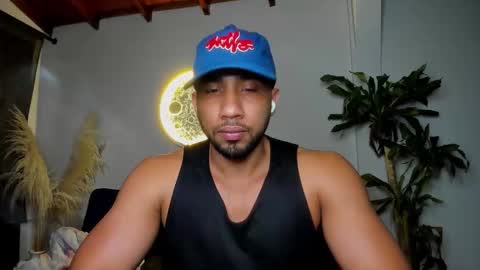 Snapshot of cristobal12cock chatting on February 2026 02:21:02 AM Cristian online show from February 2026 02:21:02 AM