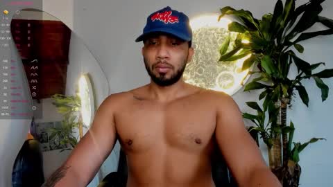 Snapshot of cristobal12cock chatting on March 2026 04:47:02 PM Cristian online show from March 2026 04:47:02 PM