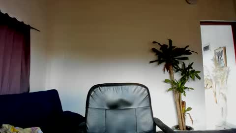 Snapshot of cristobal12cock chatting on April 2026 03:07:01 PM Cristian online show from April 2026 03:07:01 PM