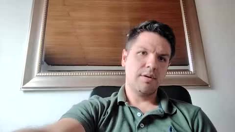 cristopher3042 online show from February 2026 04:24:02 PM