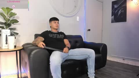 Snapshot of cristopher_strong chatting on May 2026 12:45:02 PM Cristopher online show from May 2026 12:45:02 PM