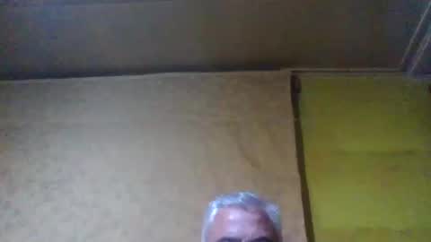 crmperez online show from January 2025 01:17:01 AM