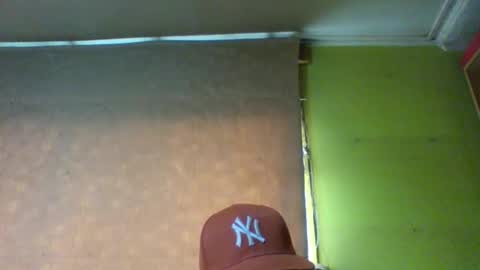 crmperez online show from October 2025 08:29:02 PM