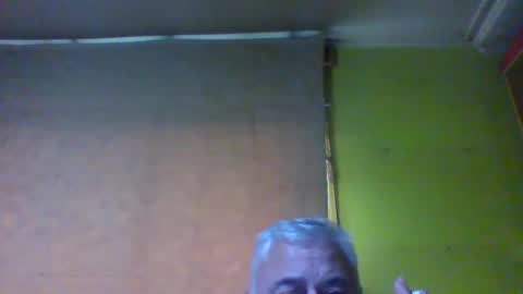 Snapshot of crmperez chatting on June 2026 06:43:01 PM crmperez online show from June 2026 06:43:01 PM