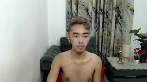 crocodale online show from October 2025 11:44:02 AM