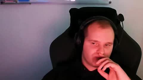 Anderson online show from November 2025 07:31:02 AM