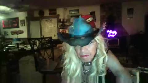 crossdrsr1 online show from September 2025 03:29:01 AM