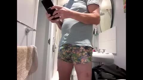 Snapshot of croup45 chatting on December 2024 10:39:02 AM croup45 online show from December 2024 10:39:02 AM