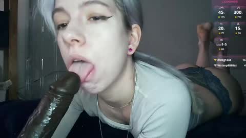 Snapshot of cruellagoth chatting on May 2026 12:44:01 PM Cruella online show from May 2026 12:44:01 PM