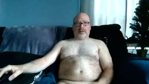 Snapshot of cruising_guy chatting on July 2026 12:31:02 PM fun guy online show from July 2026 12:31:02 PM