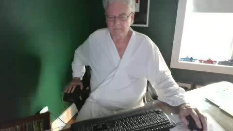 Snapshot of cruisserss chatting on July 2026 10:47:02 PM Sugarcane online show from July 2026 10:47:02 PM