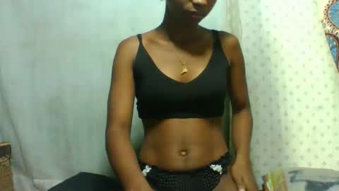 crush069 online show from November 2025 03:16:01 AM