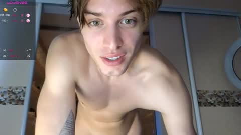 Lin inst lingoodyy online show from October 2025 10:02:01 AM