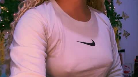 crysrus online show from November 2025 12:42:02 AM