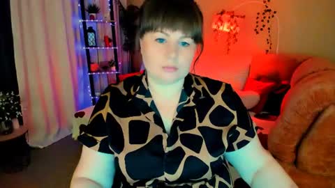 Snapshot of crystaalstaar chatting on June 2026 06:43:02 PM Anna online show from June 2026 06:43:02 PM