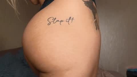 Crys online show from December 2024 10:28:02 AM