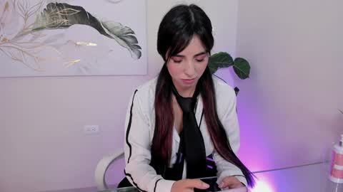 Snapshot of crystal_arlette chatting on June 2026 02:52:02 PM crystal_arlette online show from June 2026 02:52:02 PM