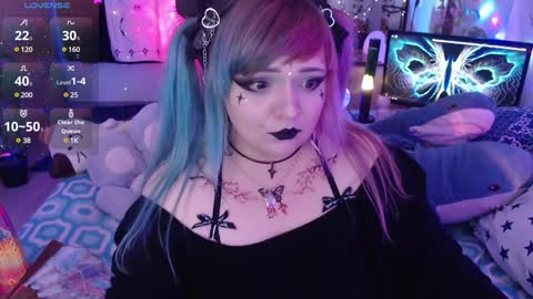 Snapshot of crystal_galaxy chatting on January 2025 10:22:01 PM   online show from January 2025 10:22:01 PM