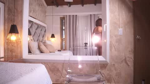 Snapshot of crystal_gilton chatting on February 2026 07:21:01 PM crystal_gilton online show from February 2026 07:21:01 PM