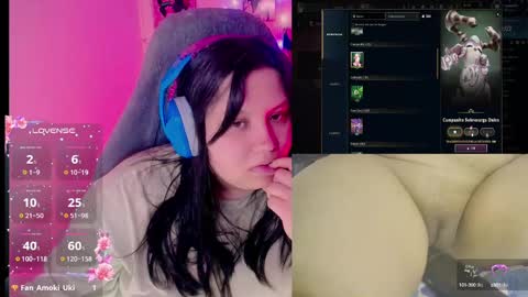 Snapshot of crystal_velvet01 chatting on December 2024 05:40:02 AM crystal online show from December 2024 05:40:02 AM