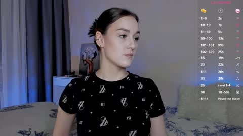 Arina online show from December 2024 07:33:01 PM