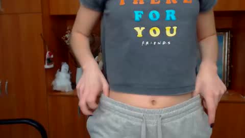 Stella online show from February 2025 07:37:01 AM