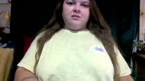Snapshot of crystalizzzee chatting on July 2026 01:47:02 AM Herekittykitty69 online show from July 2026 01:47:02 AM