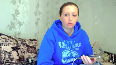 Snapshot of crystallangel chatting on February 2026 04:32:01 PM CrystallAngel online show from February 2026 04:32:01 PM