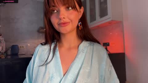 Kristina online show from April 2026 01:41:01 PM