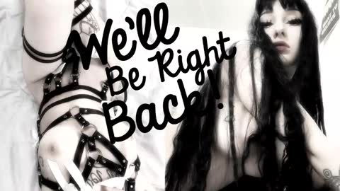 Sasha    Make me moan with patterns   good music here  online show from November 2025 04:07:01 PM