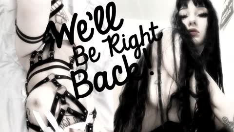 Sasha    Make me moan with patterns   good music here  online show from November 2025 11:49:01 AM