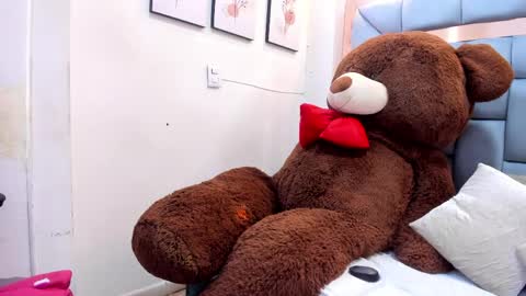 Snapshot of crystalstonee1 chatting on June 2026 06:36:02 PM Crystal online show from June 2026 06:36:02 PM