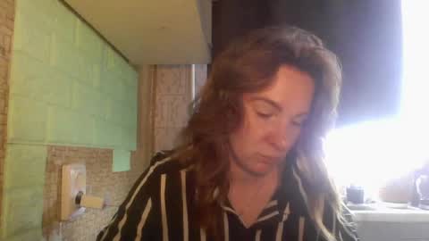 Snapshot of crystalvelvet chatting on May 2026 07:49:02 AM crystalvelvet online show from May 2026 07:49:02 AM