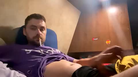 csmiffins online show from November 2025 11:31:02 AM