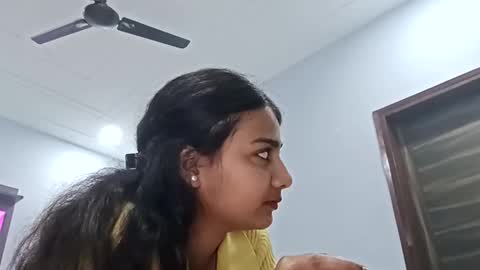 cuddlemuffins online show from February 2026 03:43:01 PM