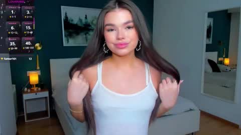 Silvia online show from November 2025 07:19:01 AM