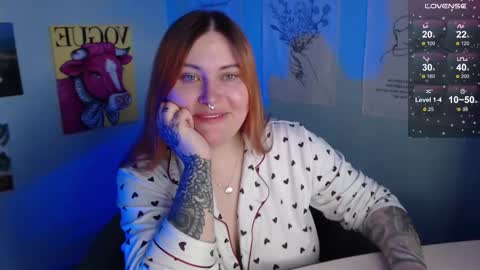 Snapshot of cuddlieschris chatting on February 2025 03:13:02 AM Chris online show from February 2025 03:13:02 AM