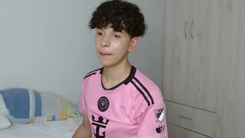 Cuddly online show from February 2025 01:45:02 AM