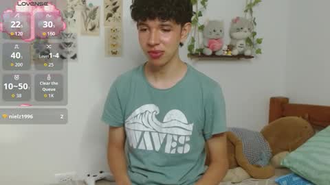 Cuddly online show from February 2026 01:01:02 PM