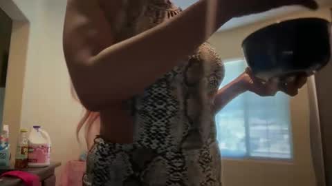 cum2charmxx online show from March 2026 08:15:02 PM