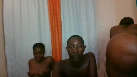 Cammy online show from September 2025 07:47:02 PM