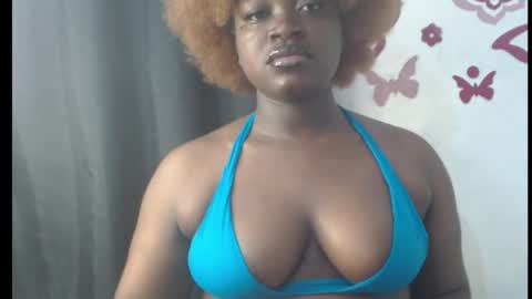 Snapshot of cum_coco_sweet chatting on April 2026 09:28:01 PM Coco sweet online show from April 2026 09:28:01 PM