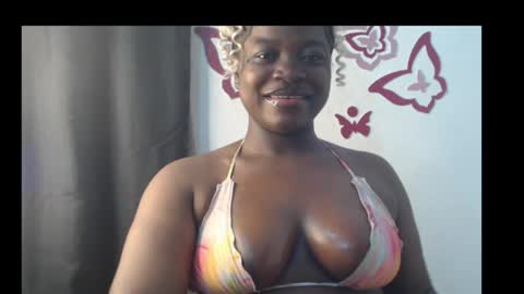 Snapshot of cum_coco_sweet chatting on May 2026 01:56:01 AM Coco sweet online show from May 2026 01:56:01 AM