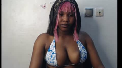 Snapshot of cum_ebony_xxxpetit chatting on July 2026 04:19:01 AM Teeha online show from July 2026 04:19:01 AM