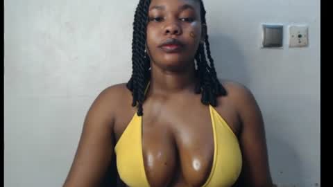 Snapshot of cum_ebony_xxxpetit chatting on July 2026 01:30:02 AM Teeha online show from July 2026 01:30:02 AM